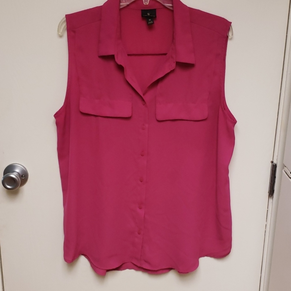 Hot pink sleeveless button down blouse
